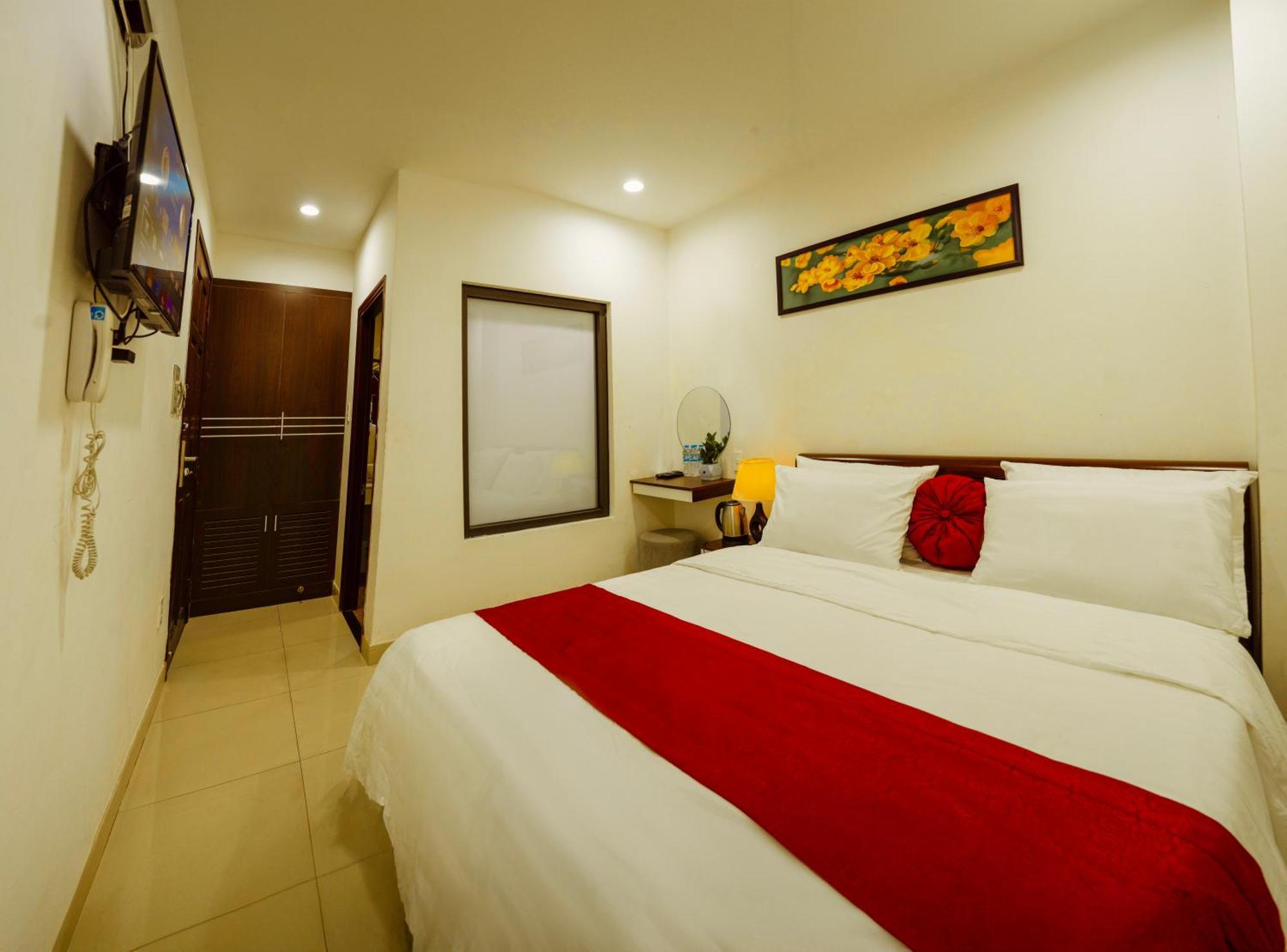 Khach San Trung Hieu Vung Tau Hotel Exterior photo